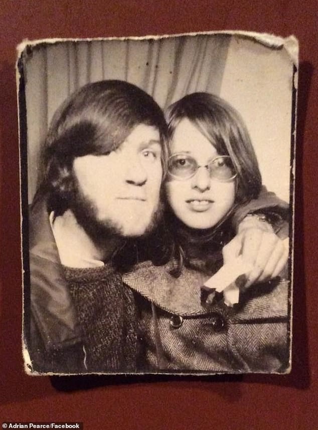 7160260-6473621-image-m-18_1544240444659