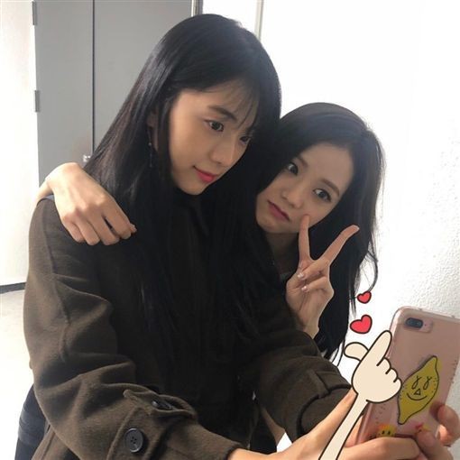 74dad3c64966f44cced37d1baf2e4325