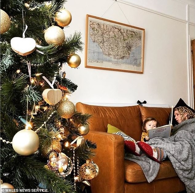 7570070-6507745-image-a-36_1545140941545