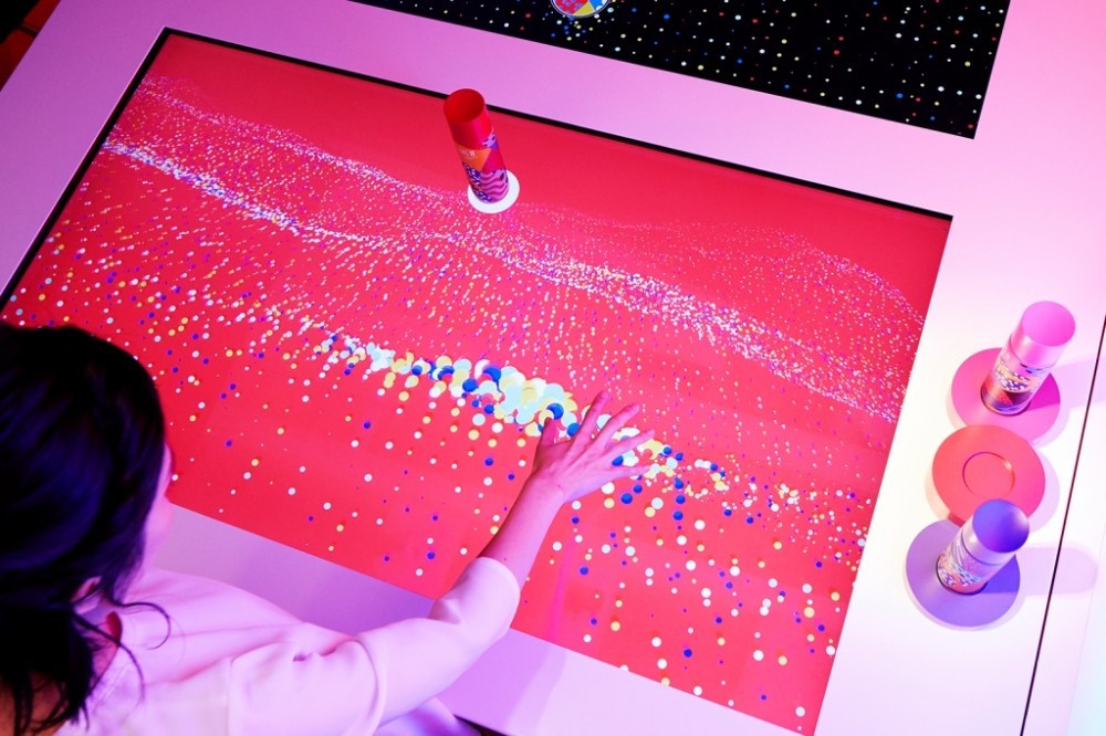 SK-II Wonderland tokyo SK-II AR Game table