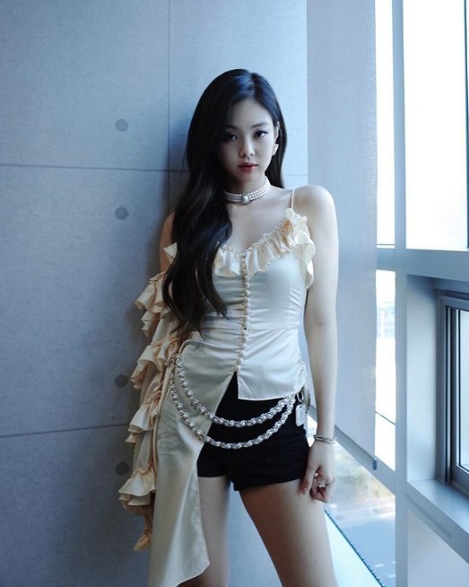 Screen Shot 2018-12-03 at 6.05.39 PM