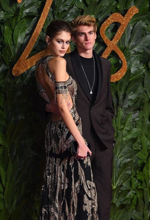 Screen Shot 2018-12-12 at 12.24.29 PM