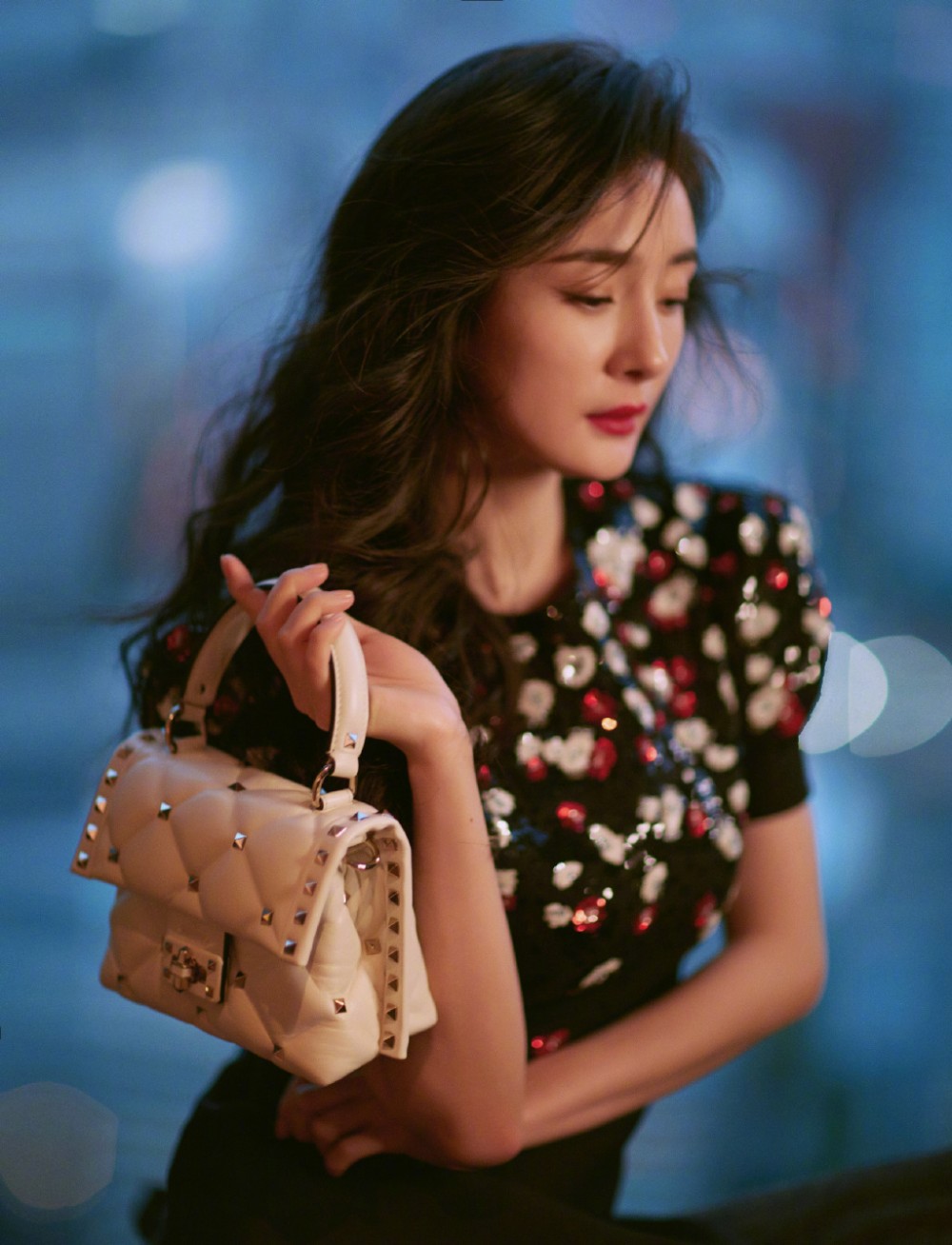 a39c9f7bgy1fxljprwy5wj22rh3m4b2e