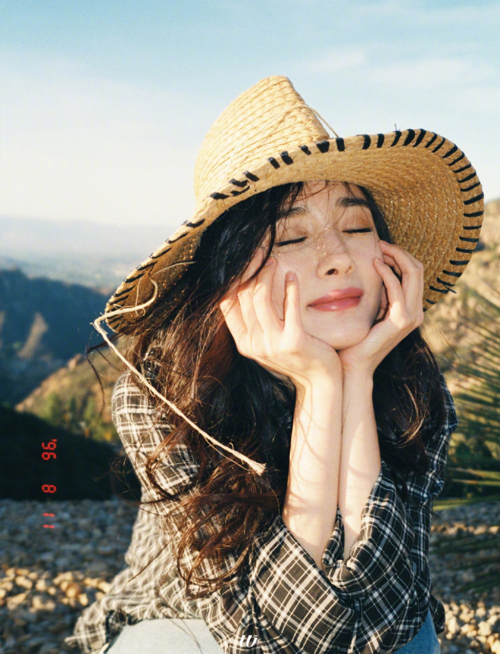 a39c9f7bly1fxtrjzcftzj223s2r34qq