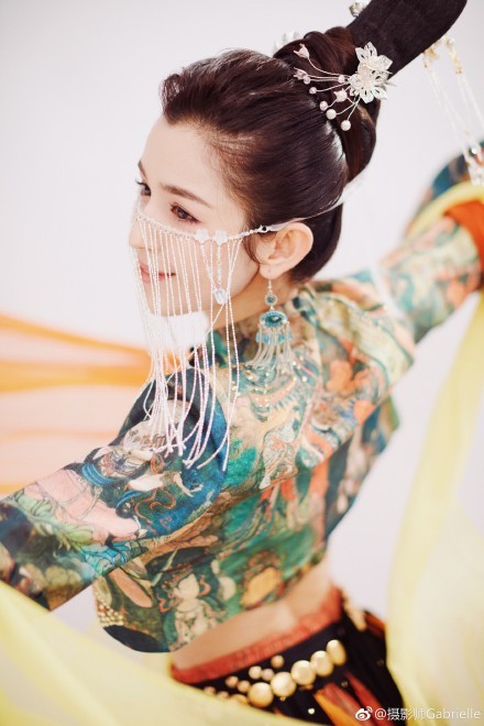 b02e21c8gy1fxtjrzzykgj22kw3vcx6q