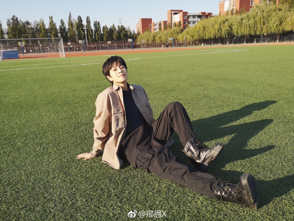 005PvHKjly1fvt2d79n44j33282ao1l2