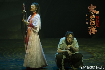 006OIWGoly1fzl6xq6o9gj33gd2axu13