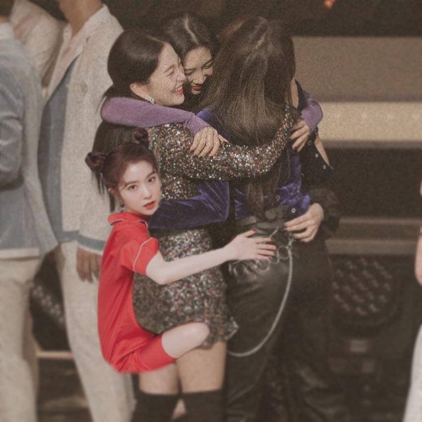 49627715_1343903712427559_2669193029092376576_n