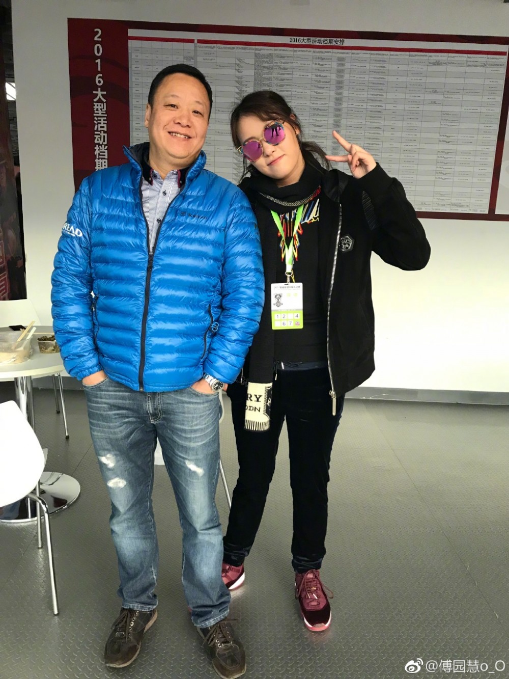 8e4cb4c0ly1fyvyojrl47j22c0340b2d