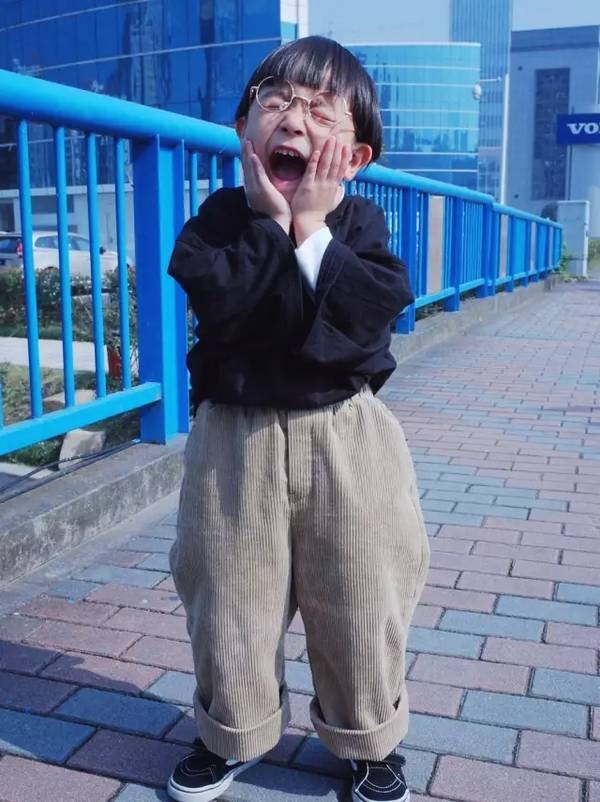 92DEF4307B0CB7DD84DFDC9C0FACA6E4839AFB8B_size941_w640_h856