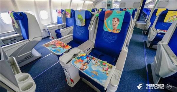 toy-story-disneyland-shanghai-china-eastern-airlines-2