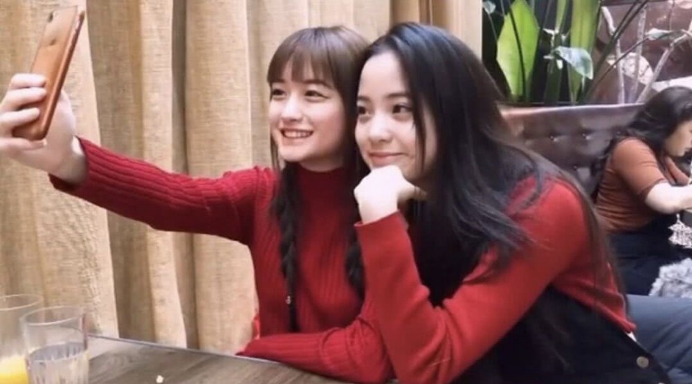 0 (1)