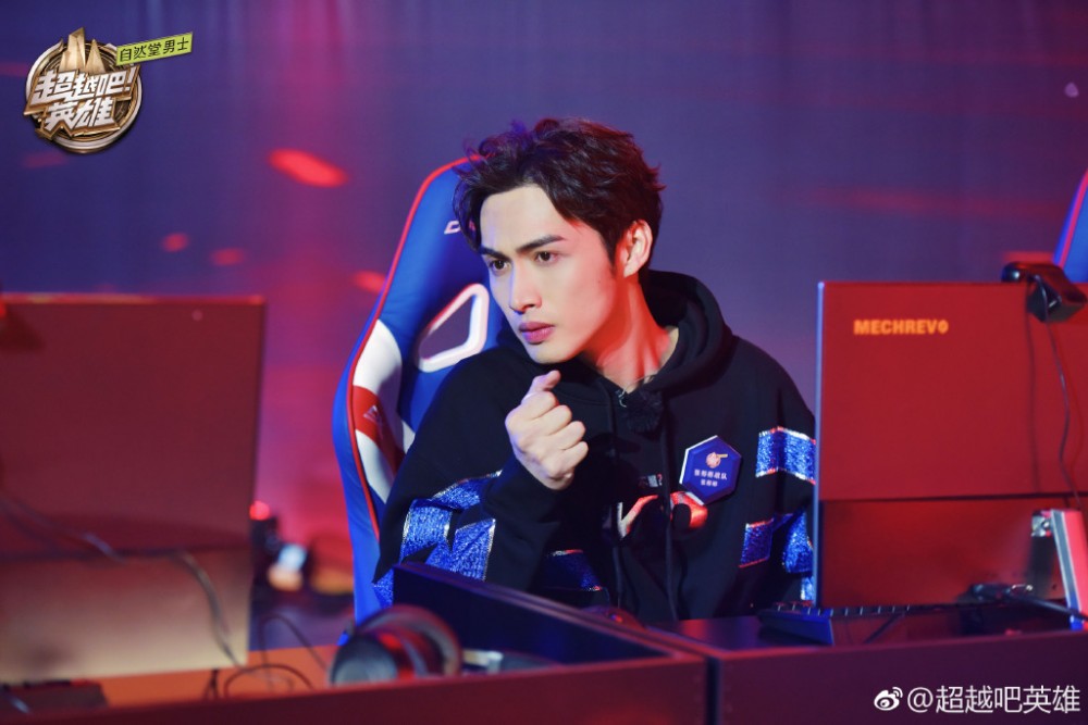 0079j1R3gy1fz1onpz7ozj33qv2i0b29