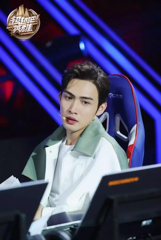 26272859e2574e81ab7887d946262889