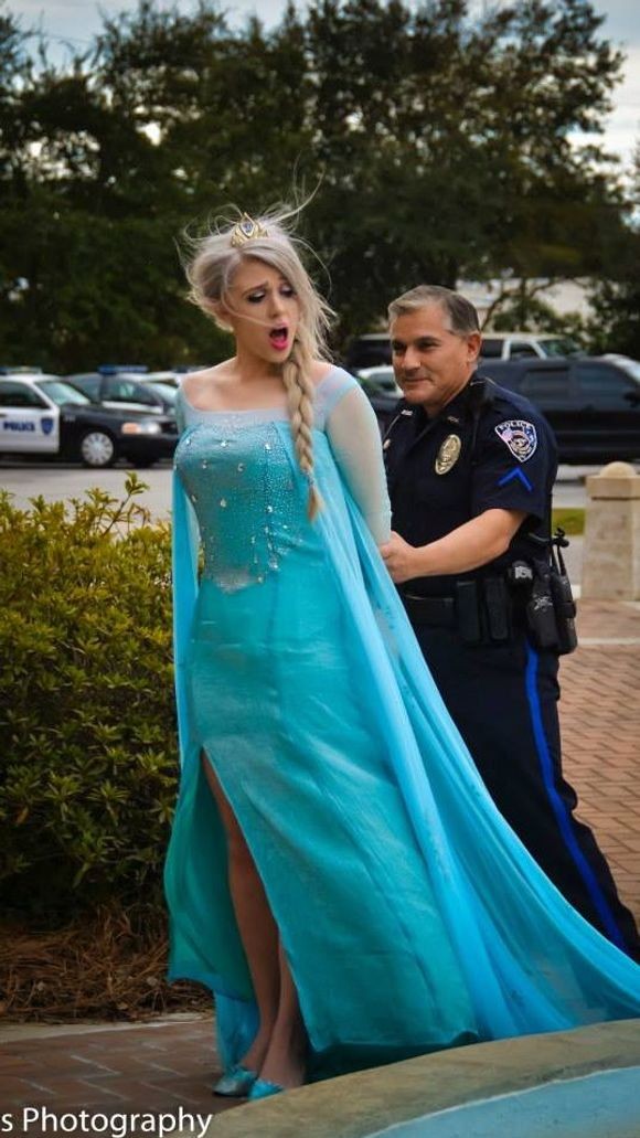 635603810029192494-elsa-arrested