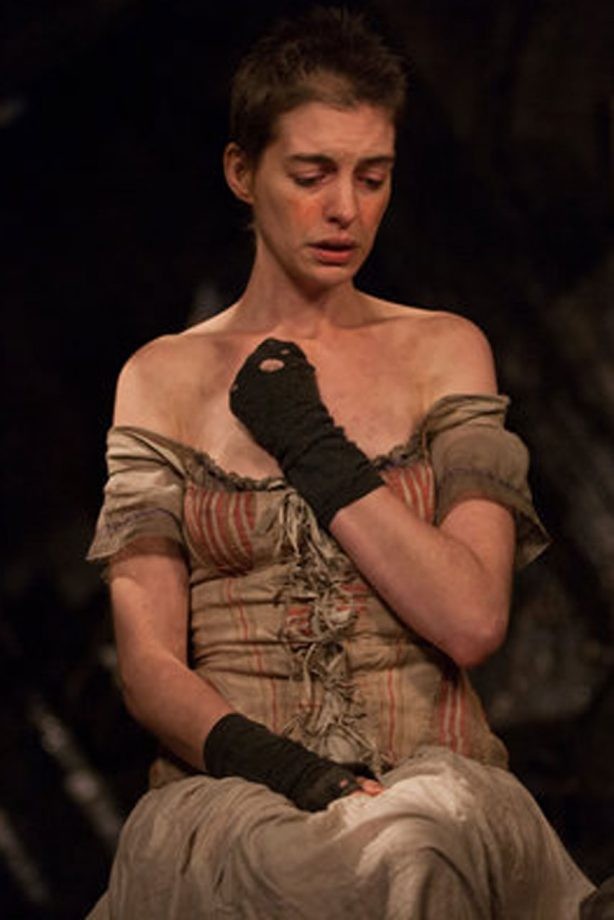 anne-hathaway-weight-loss-les-miserables-garticle-614x920