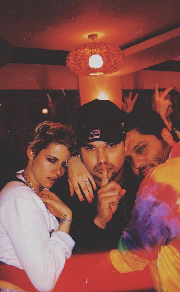 rs_634x1024-190212135118-634-taylor-lautner-kristen-stewart-twilight-reunion