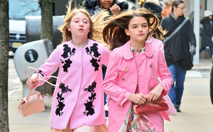 suri-cruise-run-new-york