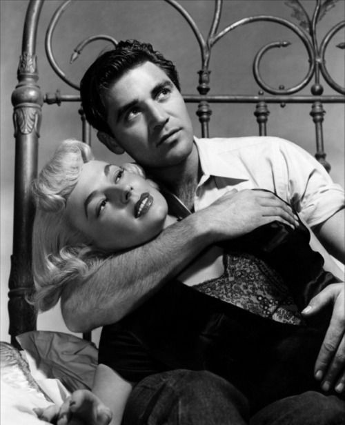 4be207c2eb603f2e8b3ae0a28e8d6981