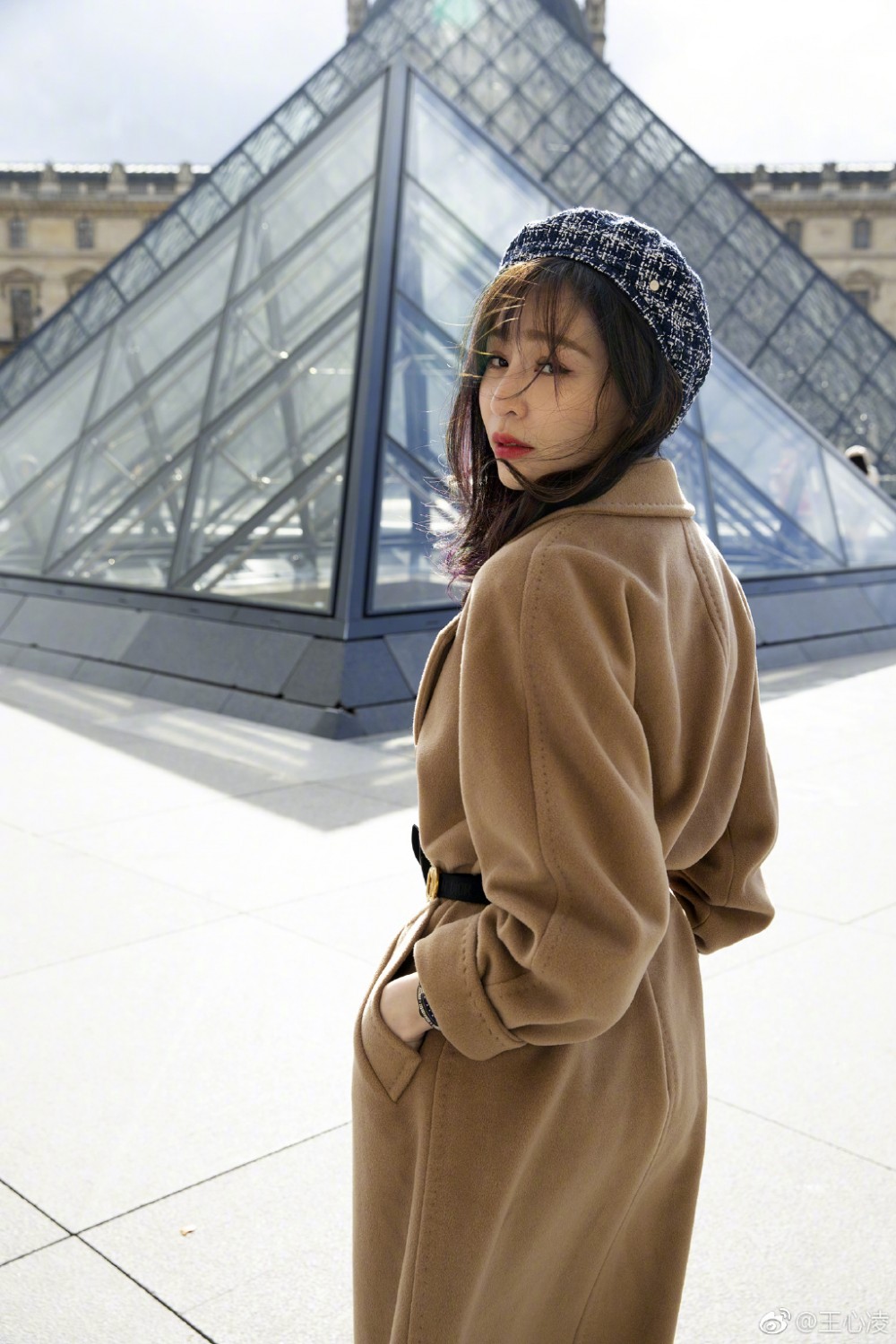 59b3f30egy1g0vhrc5tz6j219c1w01ky