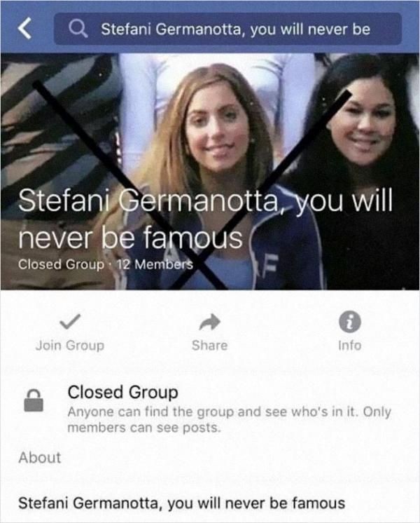 8978