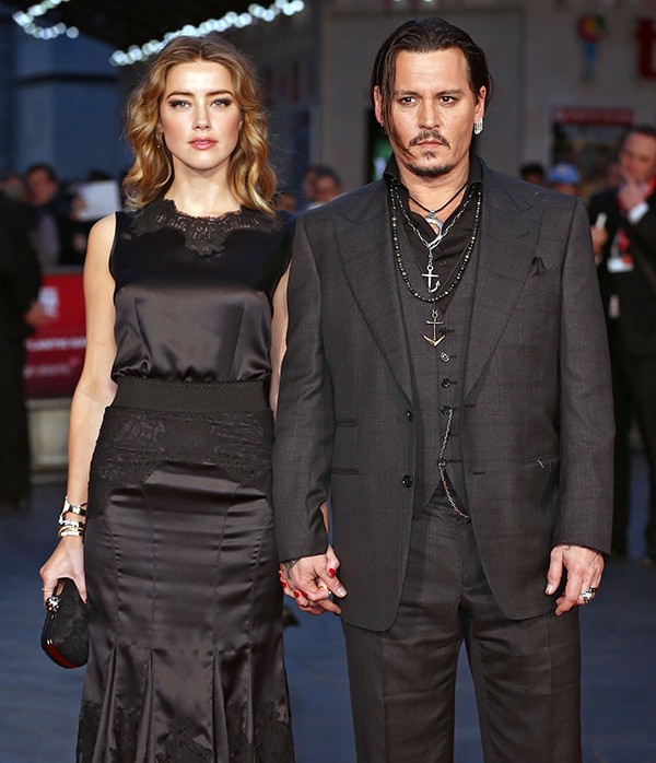 johnny-depp-pay-off-amber-heard-to-keep-quit-after-beating-ftr