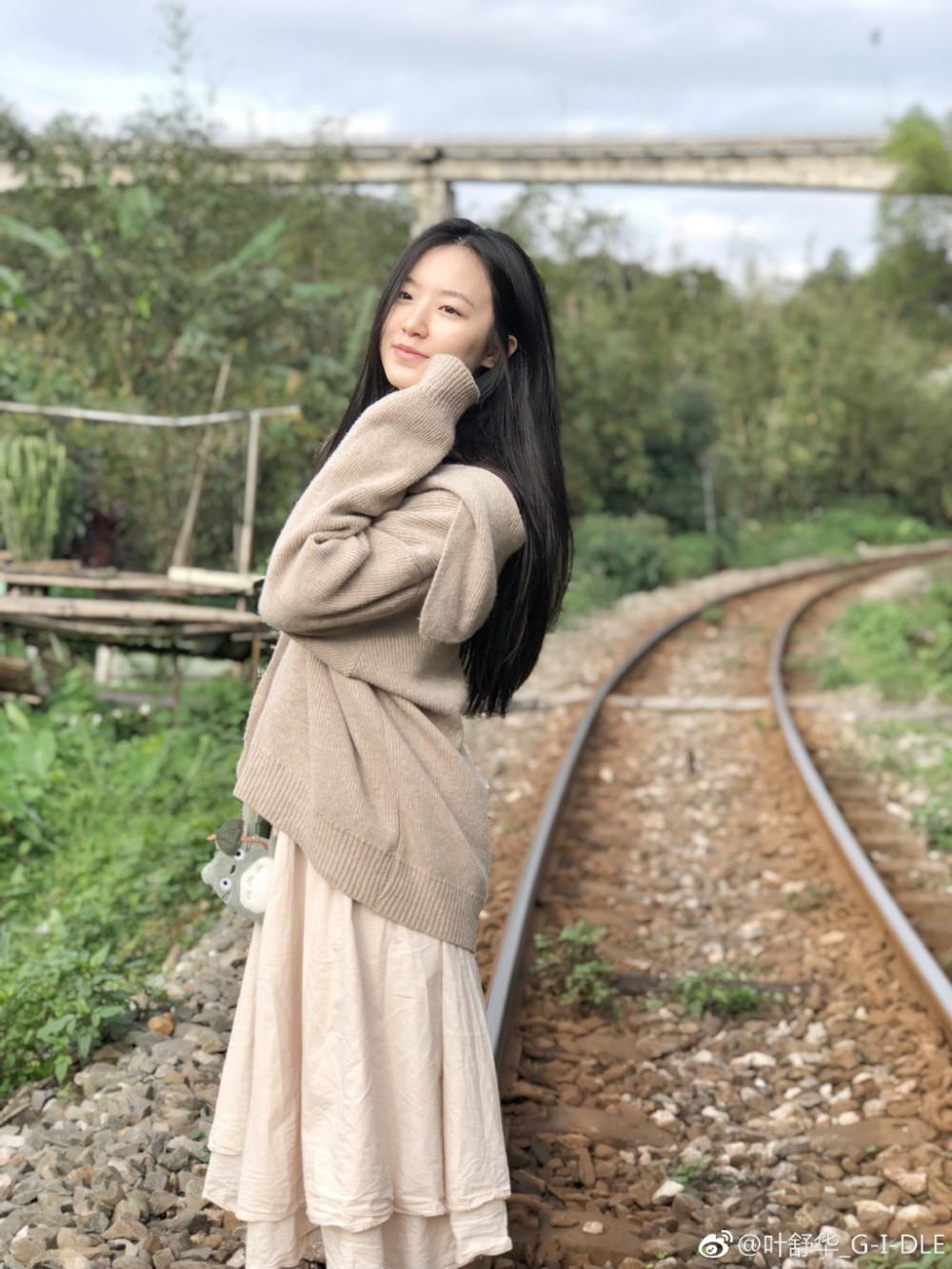 007eYxgSly1fzy117bu9bj32c03401ky