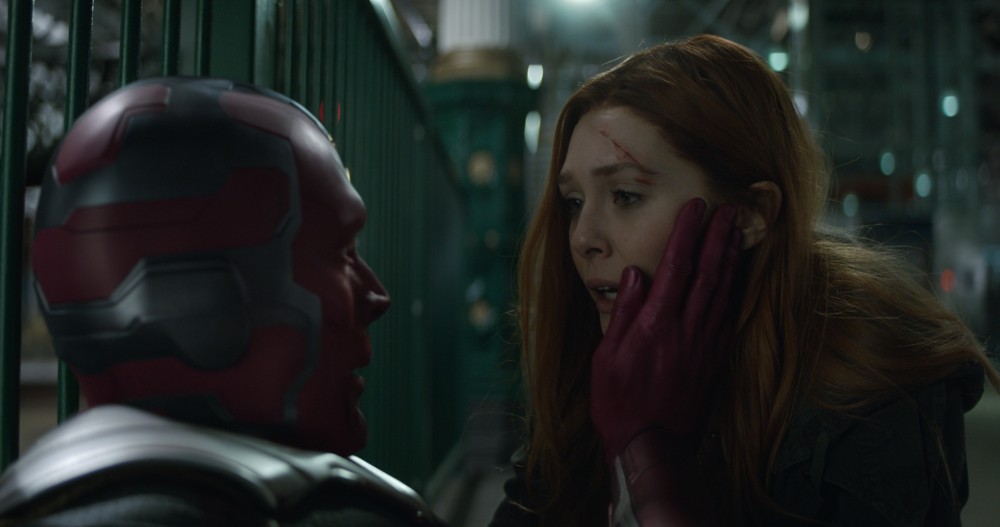 infinity-war-images-vision-scarlet-witch