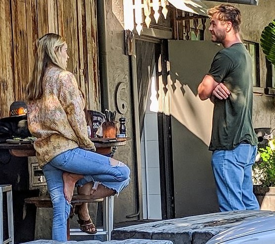 13836902-7060693-image-m-28_1558568652037