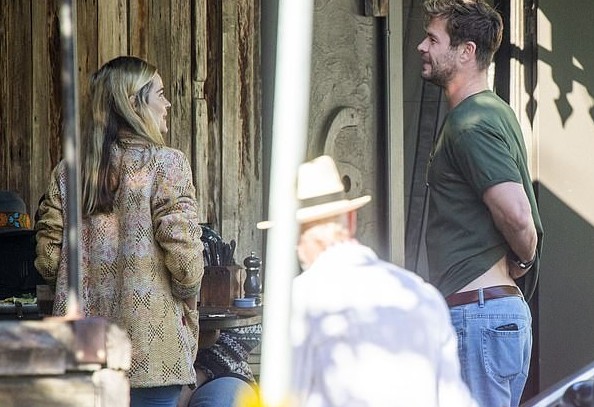 13839028-7060693-image-m-6_1558570859975