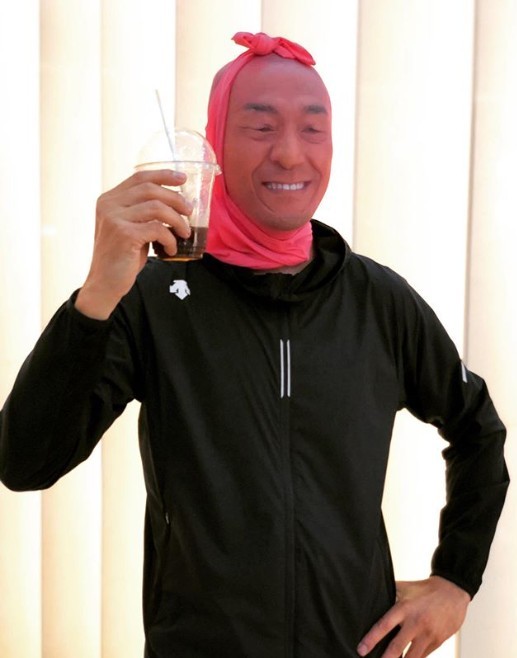 SSSTVBARTIST001