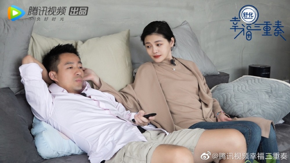 《幸福三重奏》第一季播出後成功掀起不少話題,特別是大S、汪小菲和福原愛及江宏傑的婚後生活