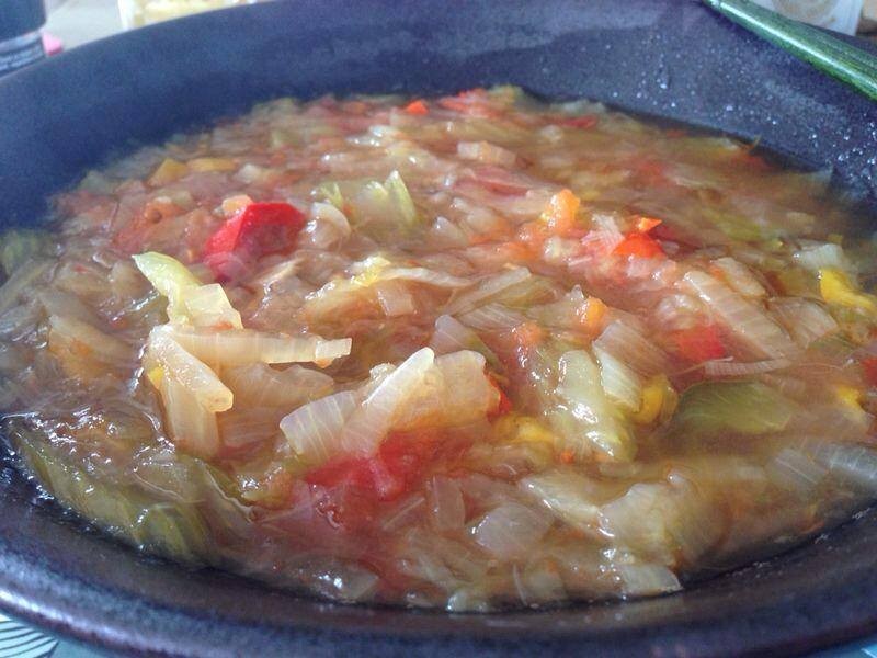 Sammi閒時亦會喝湯水,其中她更推介大家煮蔬菜瘦身湯,這個食譜就連吳君如都指有成效。