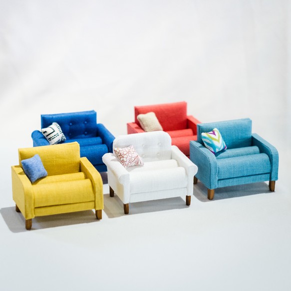 這個一推出就大受歡迎的「超迷你收納沙發」絕對就是大意女孩的恩物,