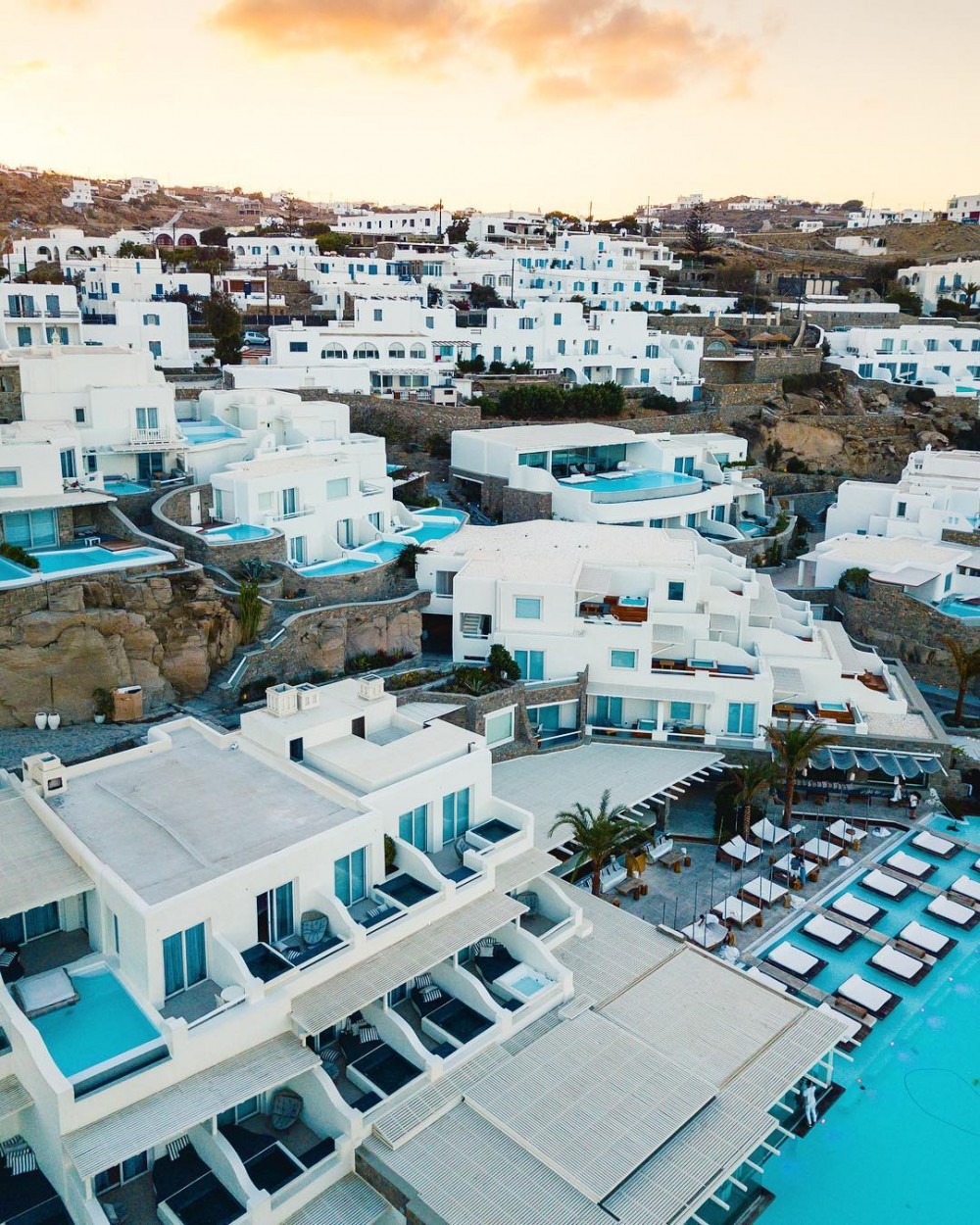 51525108_2084796881640870_2398260638110686337_n