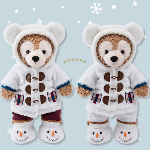 Duffy穿上了白色英倫風厚褸