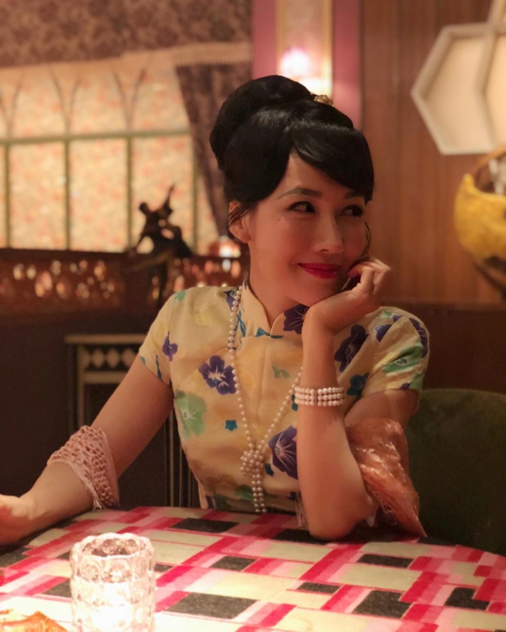 李施嬅對於風韻猶存的舞女 Coco
