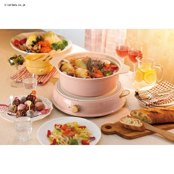 「IRIS OHYAMA」早前推出的一系列粉色家家居電器絕對會讓你想天天在家煮飯