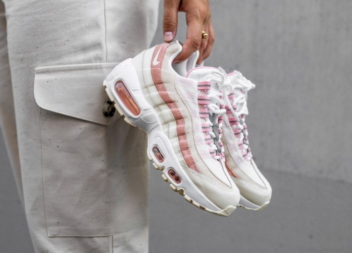 NIKE Air Max 95