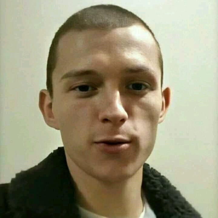 Tom Holland無曬頭髮