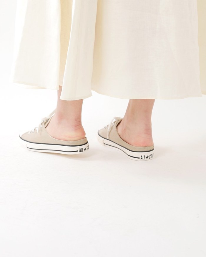 尖鞋頭設計穿起來超顯腳瘦