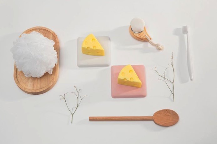 而這款芝士造型洗面皂除了造型超逼真,清潔效用更是一流