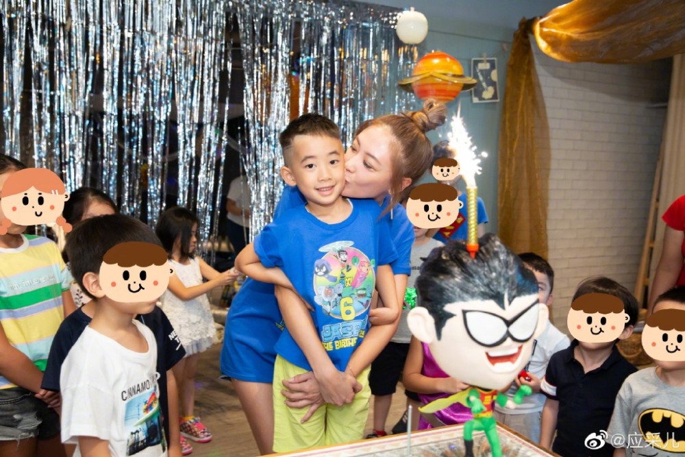 陳小春和應采兒的6歲兒子Jasper