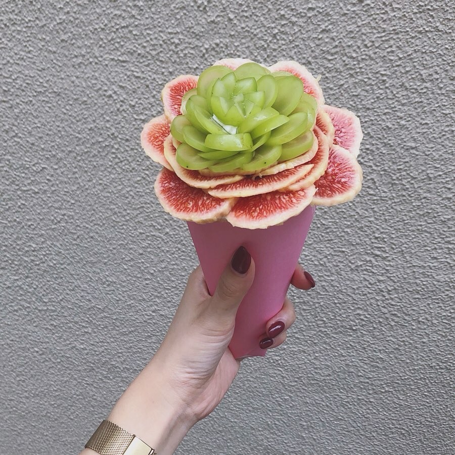 日本最近有一間超人氣的可麗餅專門店「Eternity Crepe」