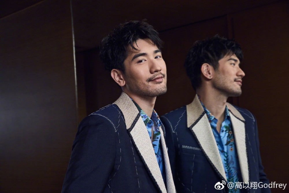 6879eabdgy1flpt0ale7pj21400qo0yi