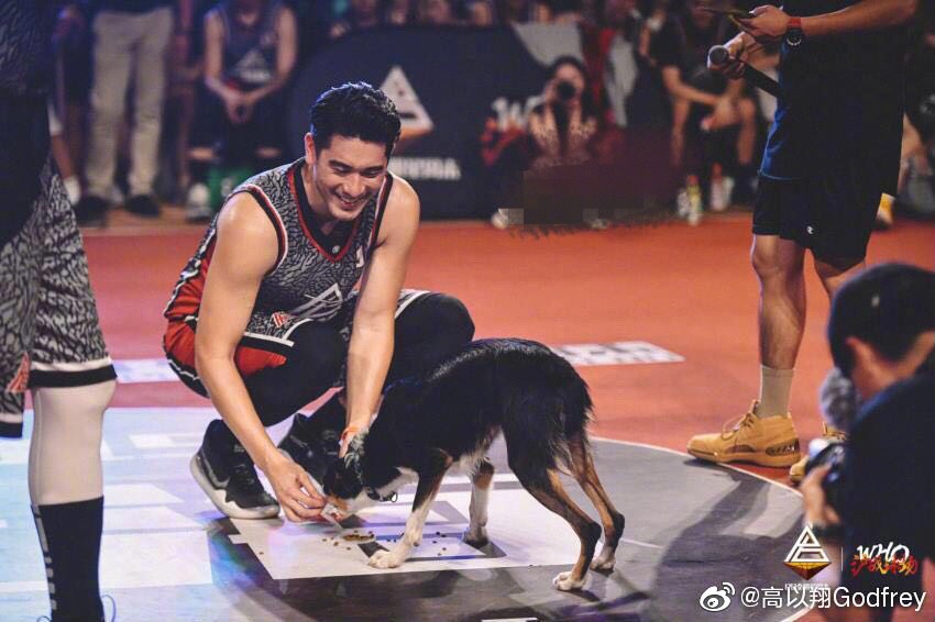 6879eabdgy1g66k8uvirvj20nm0fq481