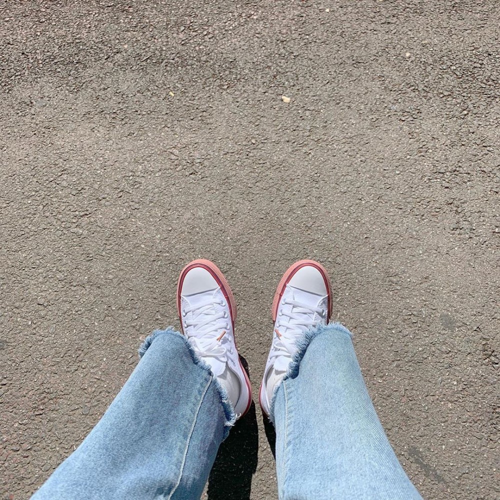 對於嬌小的女生來講,這季超流行的厚底 Platform Shoe 絕對是最好的發明吧!