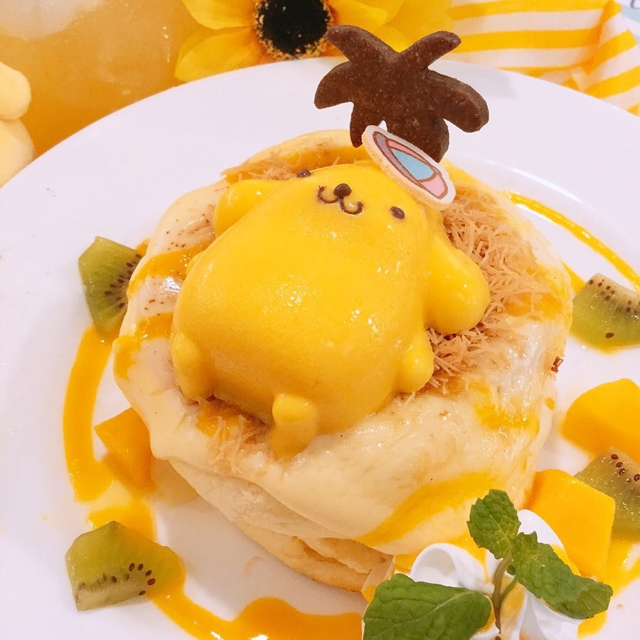日本「EGG & SPUMA」咖啡店最近再次跟SANRIO合作推出限定的甜點和下午茶套餐