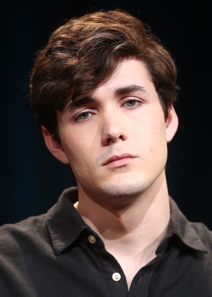 Jonah-Hauer-King美人魚王子