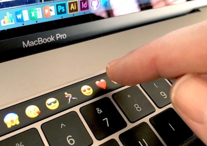 這時就會慢慢減少「健康值與飽食度」的分數,最終會因孤獨而死亡